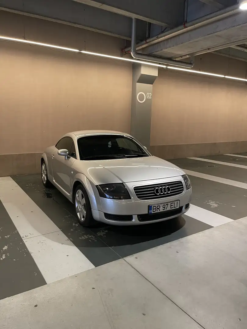 Audi TT 1.8t - 2