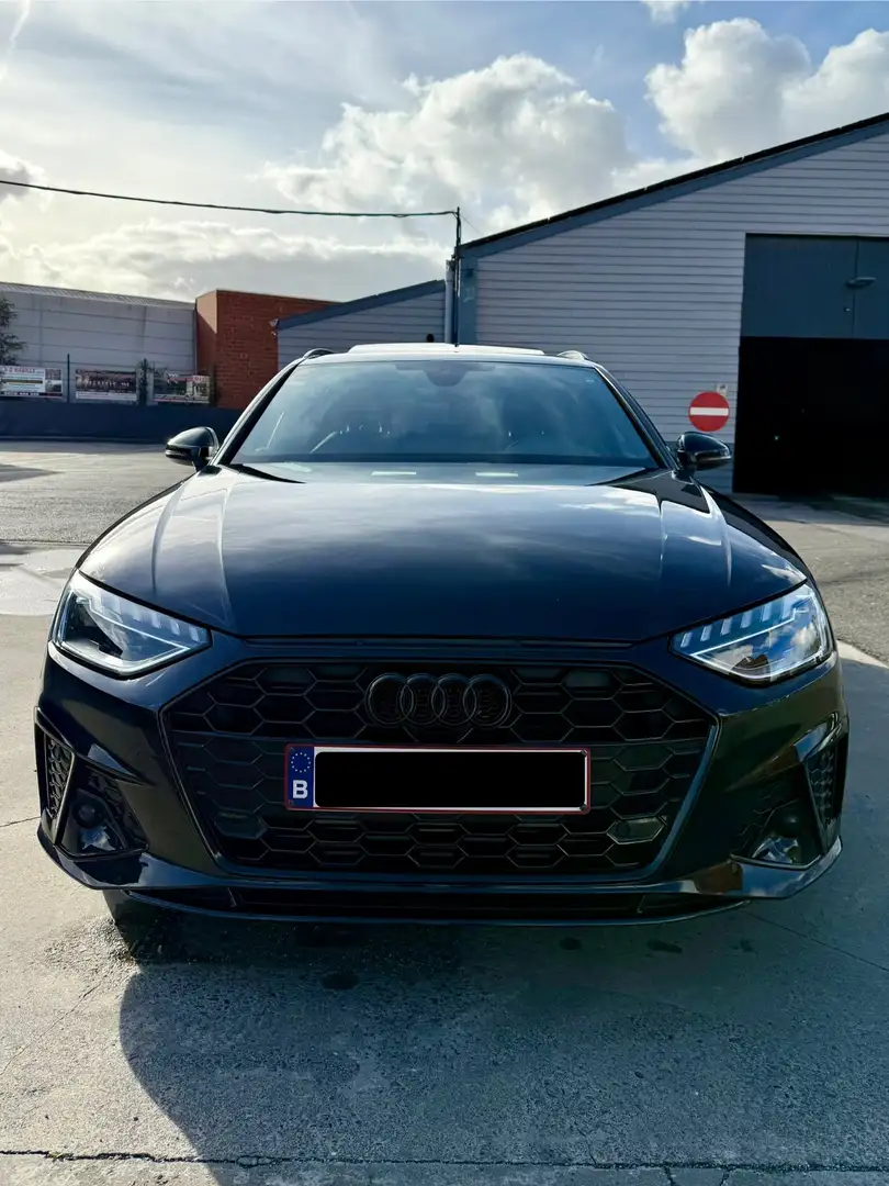 Audi A4 Avant 35 TFSI Sport Edition S line tronic - 2