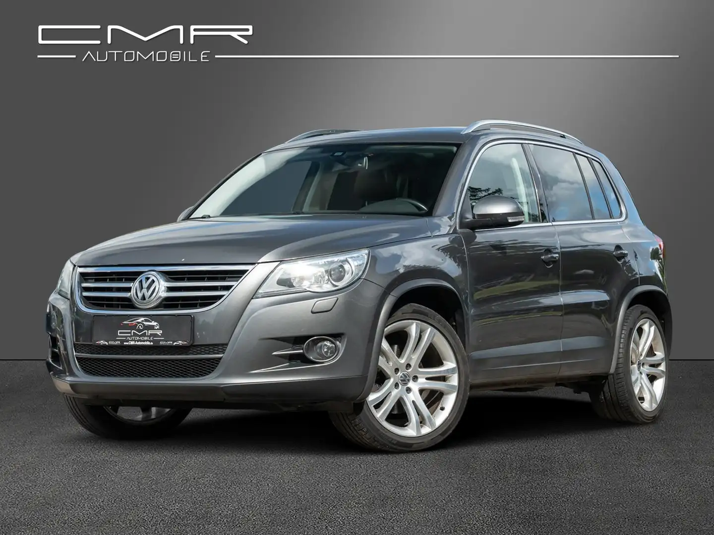 Volkswagen Tiguan Sport&Style 4Motion DYNAUDIO Bi-Xenon 19" Grey - 1