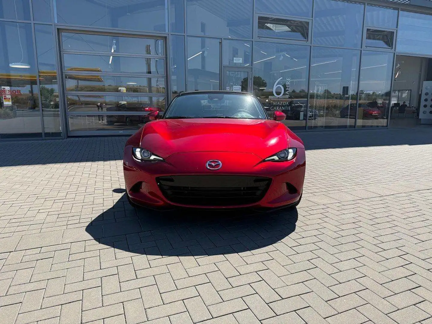 Mazda MX-5 1.5 (132PS) Schalter Exclusive-line Sitzhei Rot - 2