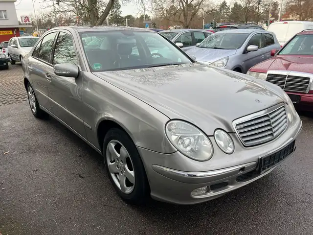 Mercedes-Benz E 200 E Limousine E 200 Kompressor