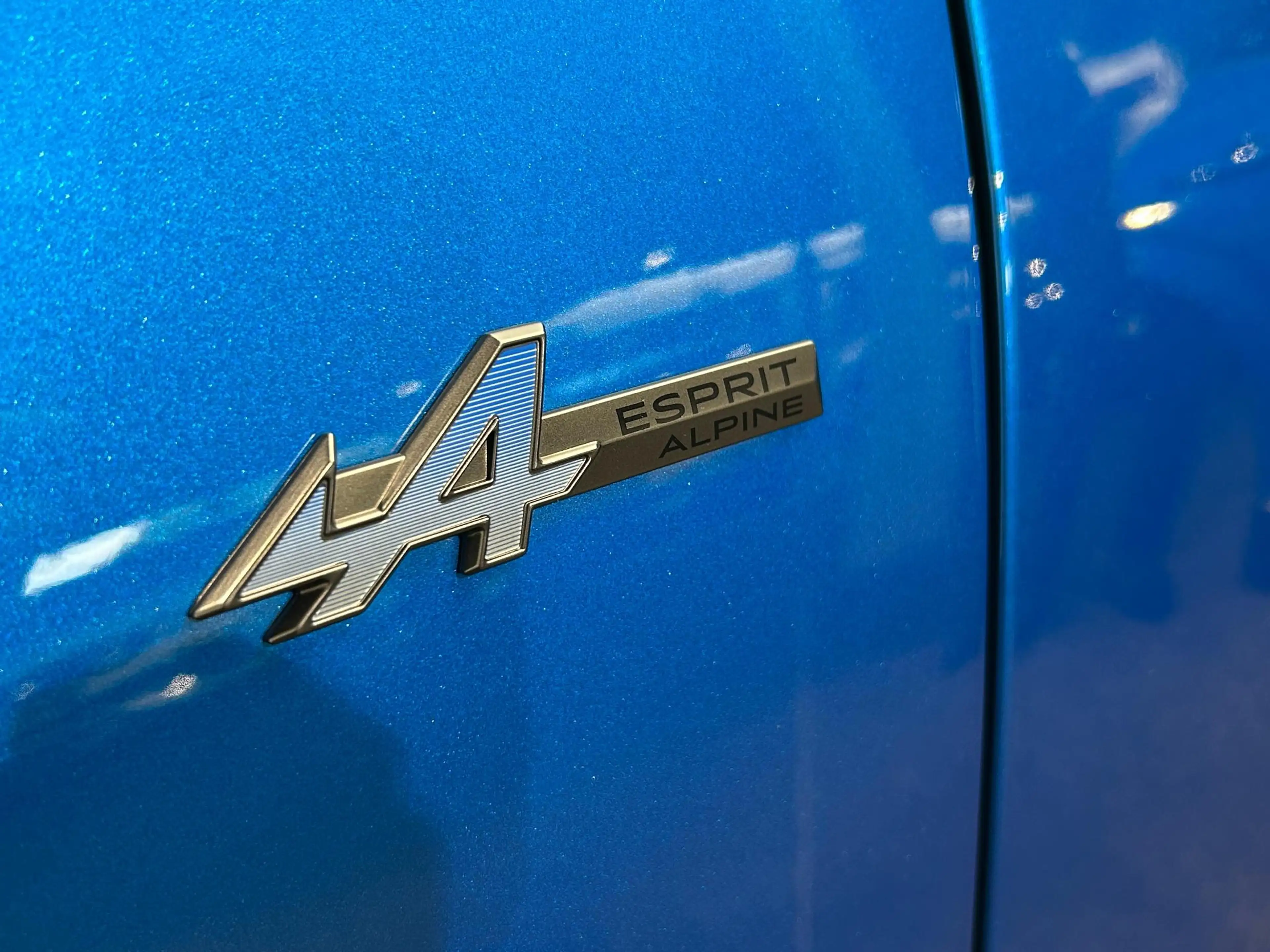 Renault Rafale 1.2 E-Tech full hybrid 200 esprit Alpine | Head up — photo 31