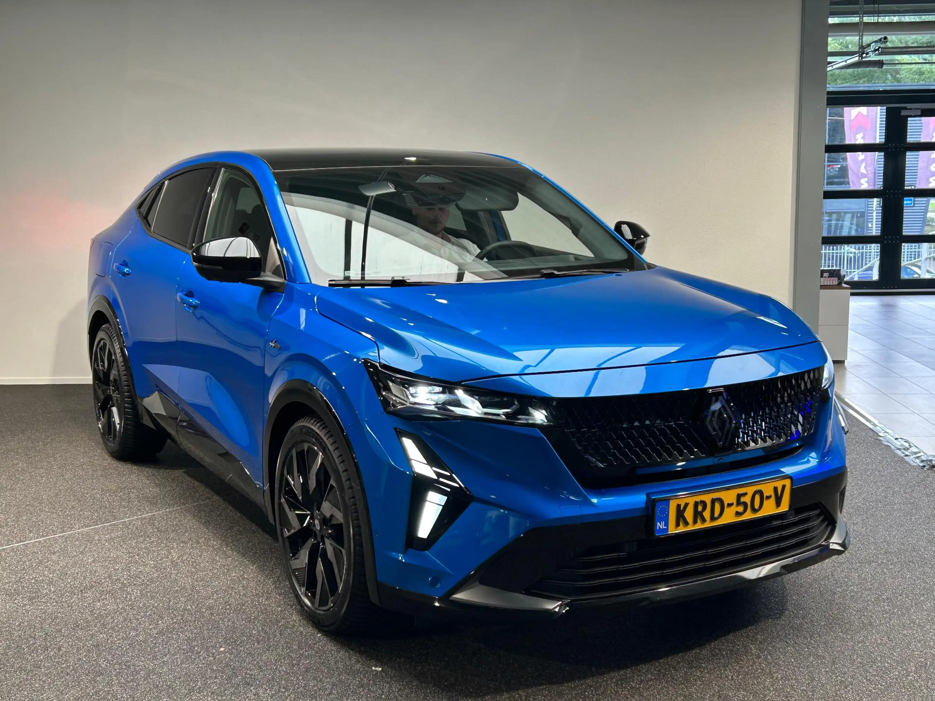 Renault Rafale 1.2 E-Tech full hybrid 200 esprit Alpine | Head up — photo 5