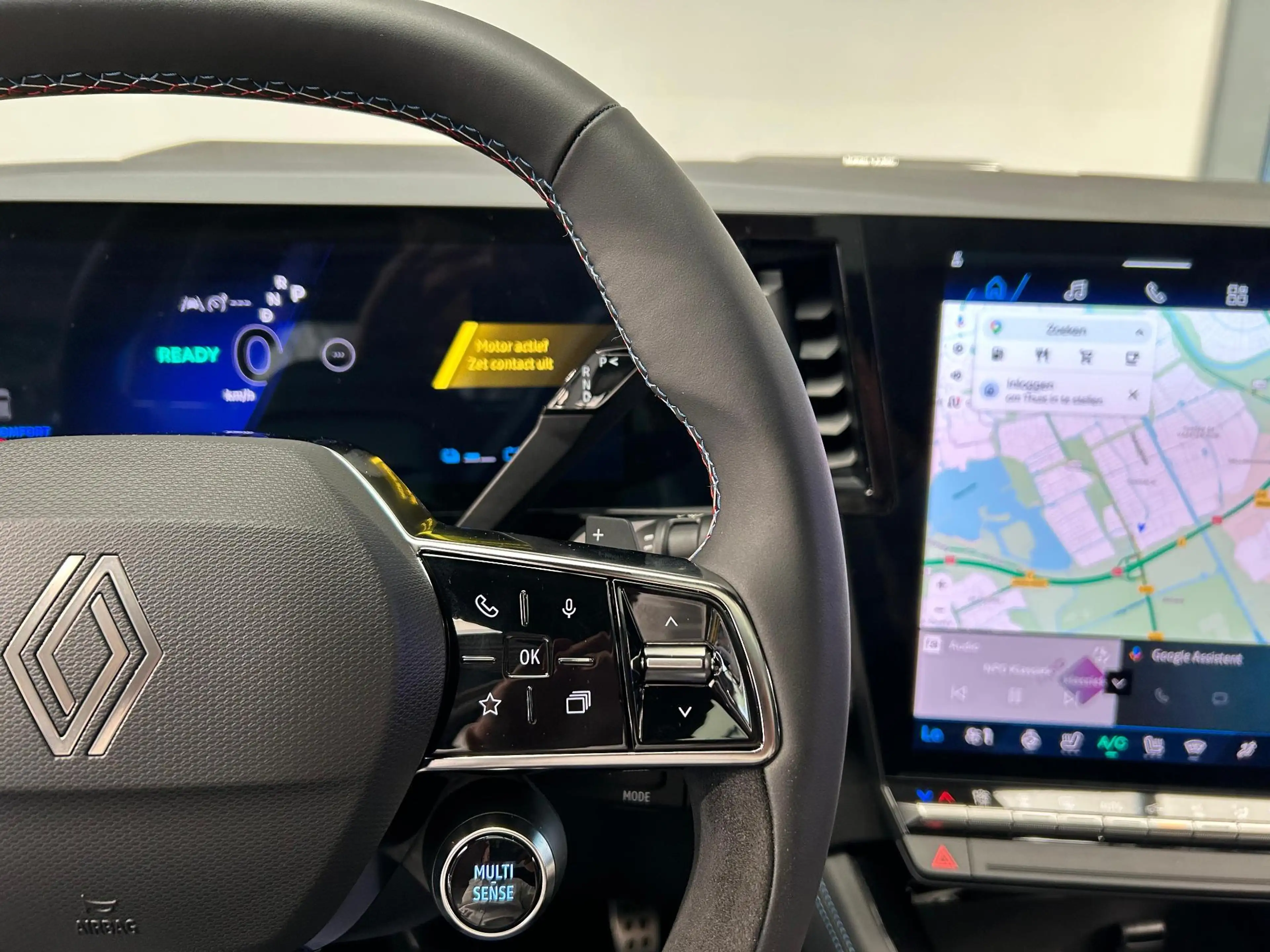 Renault Rafale 1.2 E-Tech full hybrid 200 esprit Alpine | Head up — photo 21