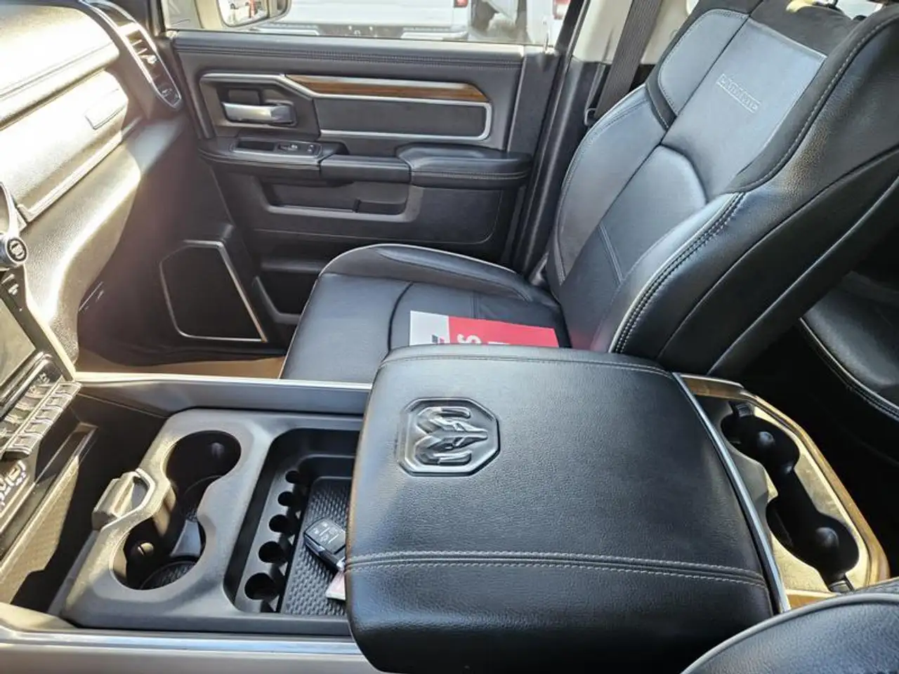 RAM 3500 photo RAM 3500