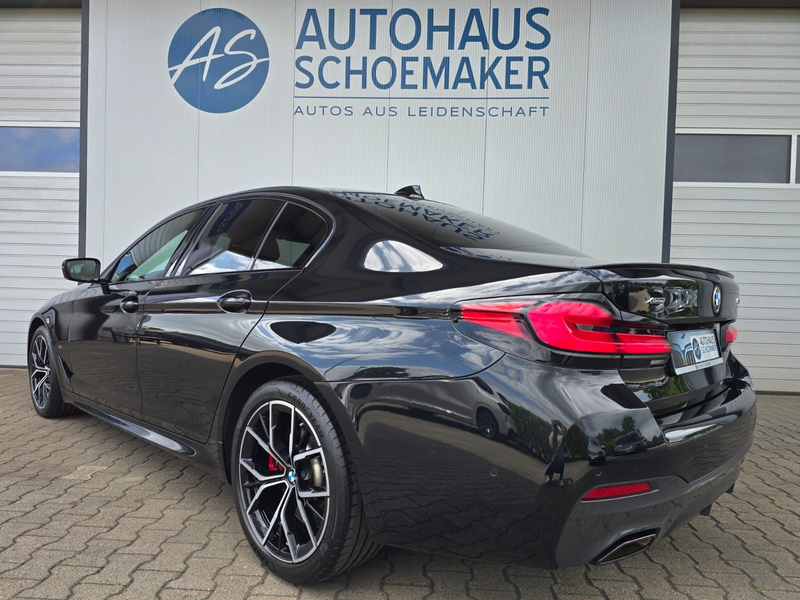BMW 540 i xDrive M Sport*FACELIFT*DEUTSCH*AHK,360°HUD — photo 4