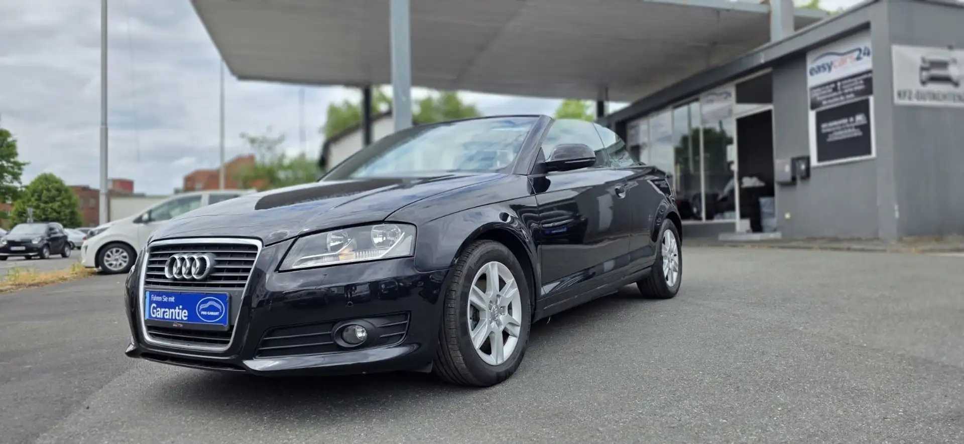 Audi A3 Cabriolet Attraction Schwarz - 1