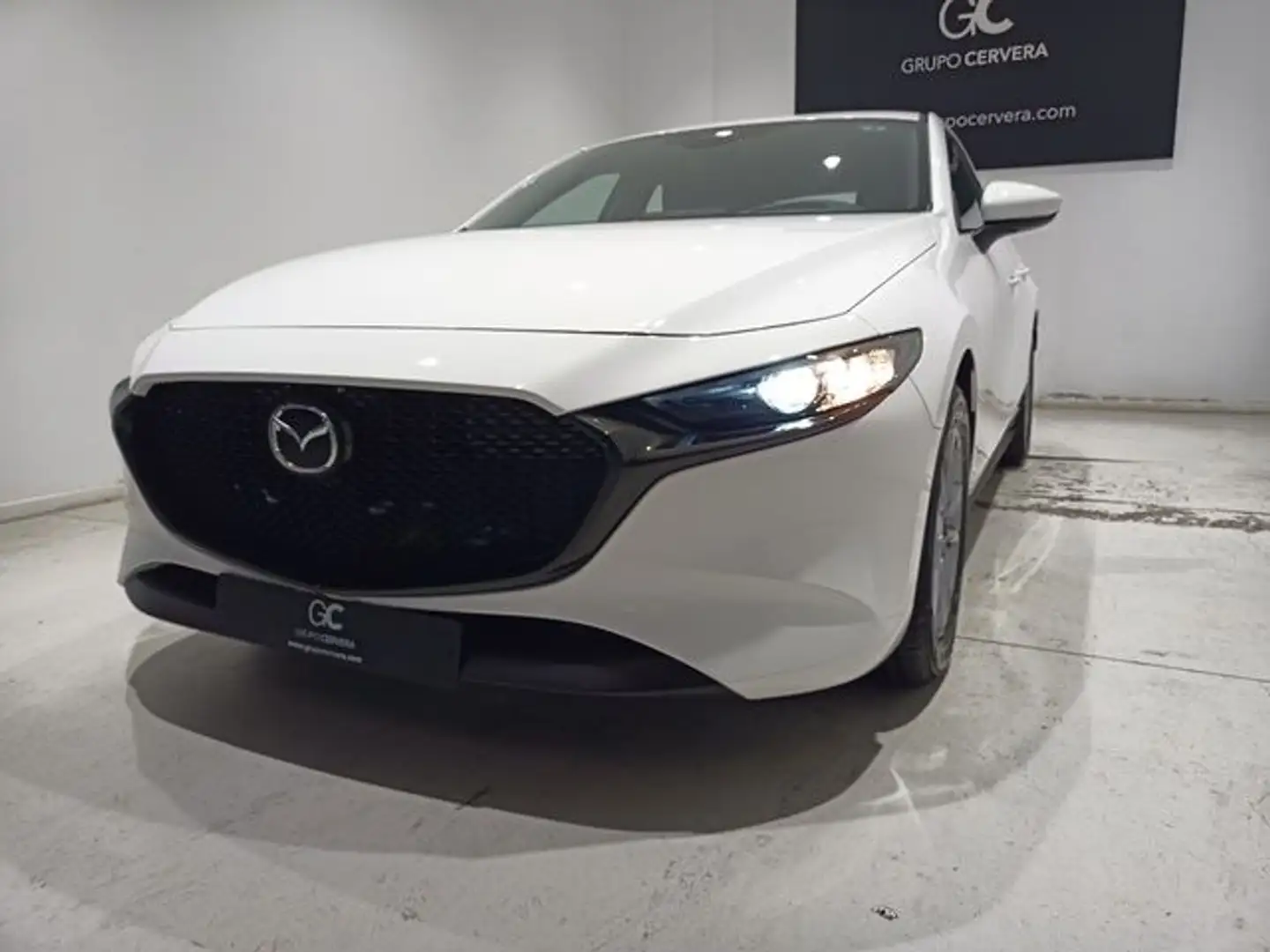 Mazda 3 2.5 e-Skyactiv-G Prime-line 103kW Blanco - 1