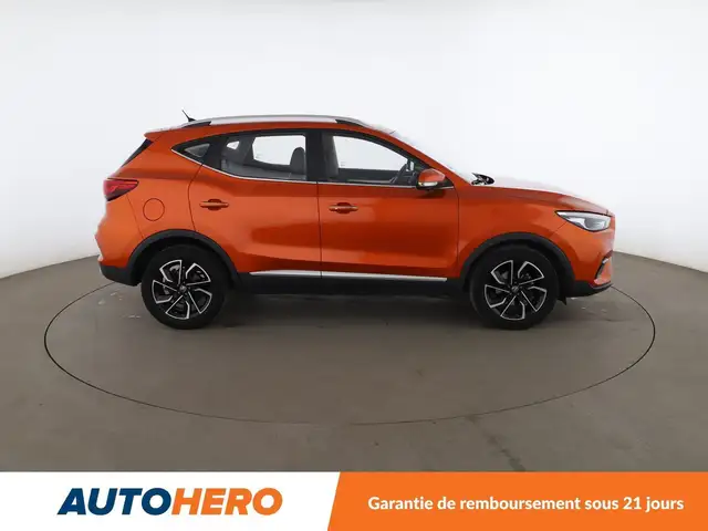 MG ZS view 7