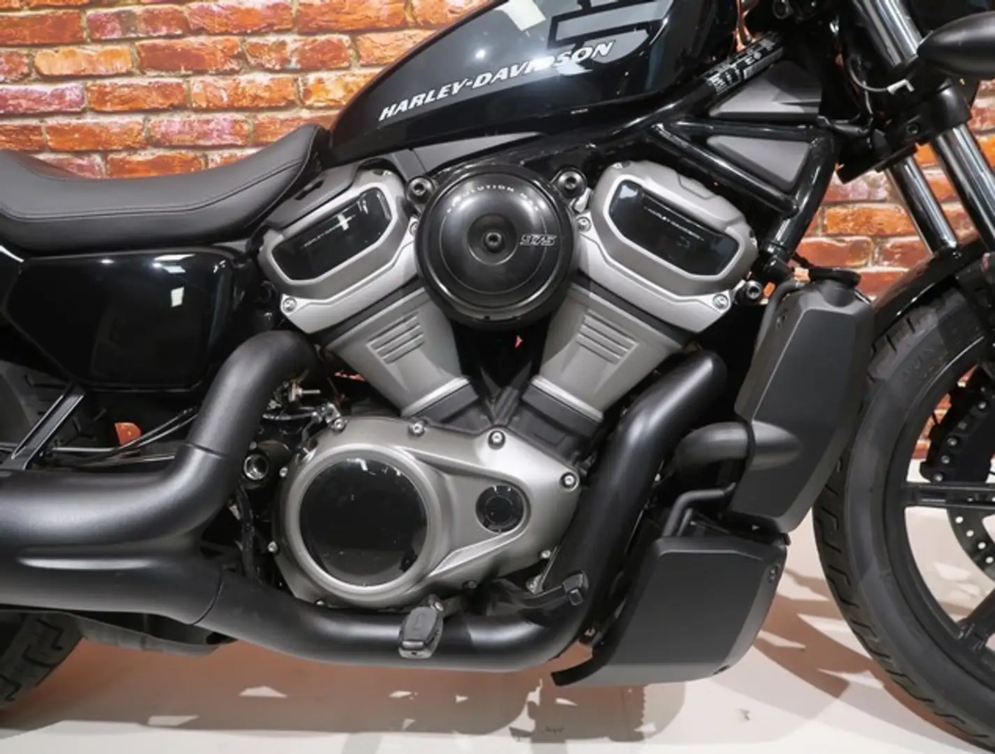 Harley-Davidson RH975 Nightster RH975 Nightster Zwart - 2