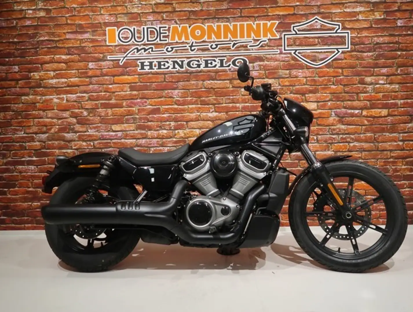 Harley-Davidson RH975 Nightster RH975 Nightster Zwart - 1