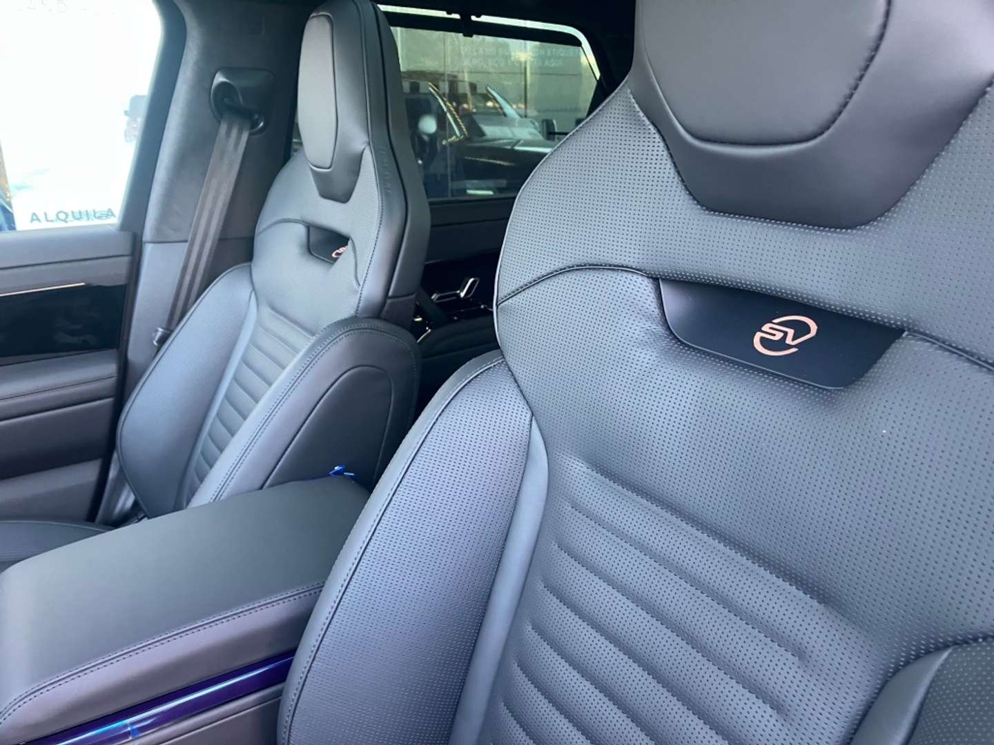 Land Rover Range Rover Sport 4.4 V8 MHEV SV 635 - - Joinsteer - #3