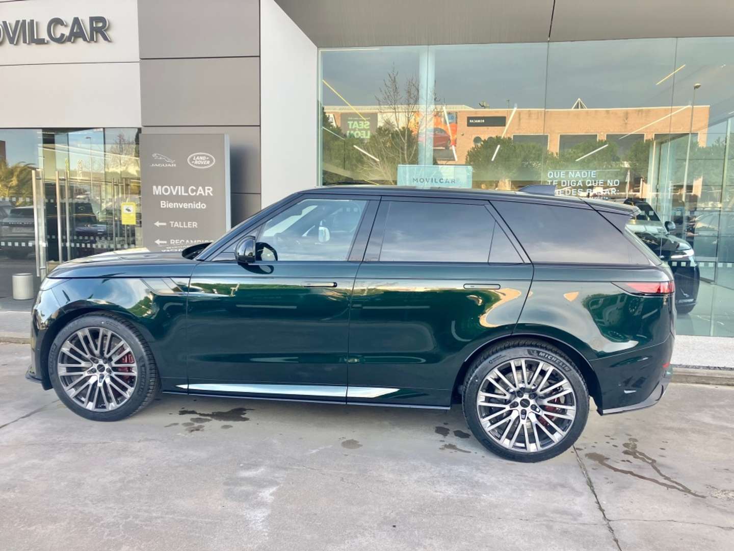 Land Rover Range Rover Sport 4.4 V8 MHEV SV 635 - - Joinsteer - #5