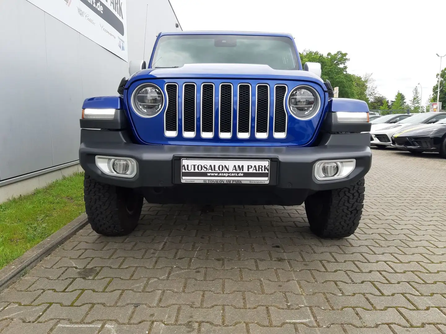 Jeep Wrangler Unl. Sahara 2.2l CRD|Overland|Sky One Modrá - 2