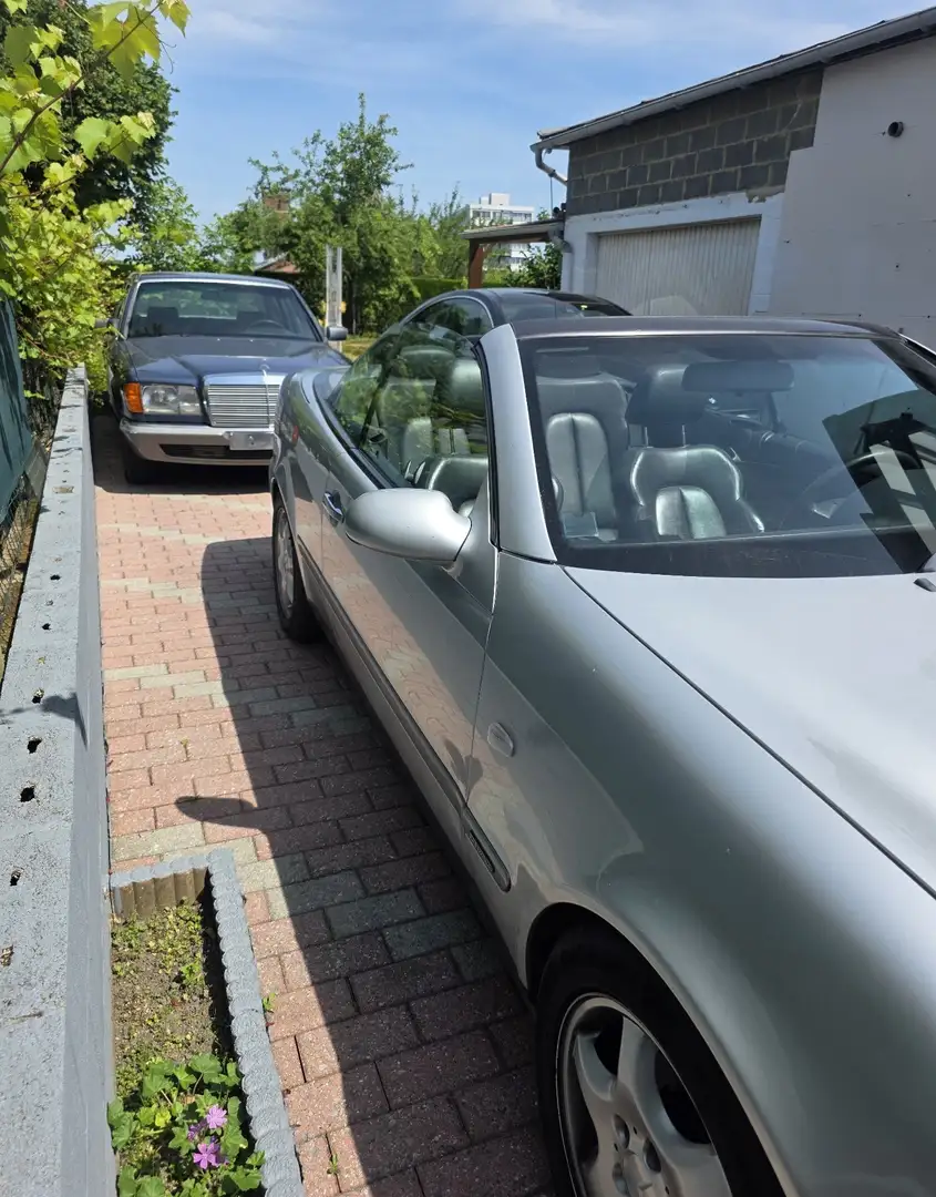 Mercedes-Benz CLK 320 Elegance - 2