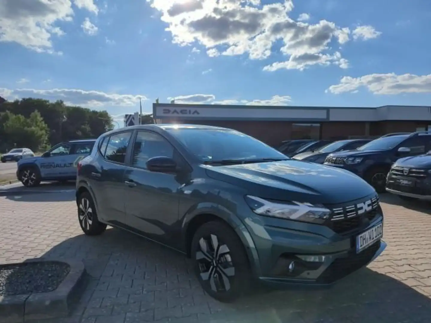 Dacia Sandero III 1.0 TCe 100 LPG Journey Grün - 2