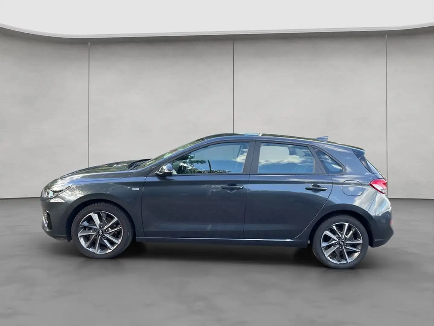 Hyundai i30 1.0 T-GDI 48V-Hybrid Trend DAB+ ISOFIX GJR Noir - 2