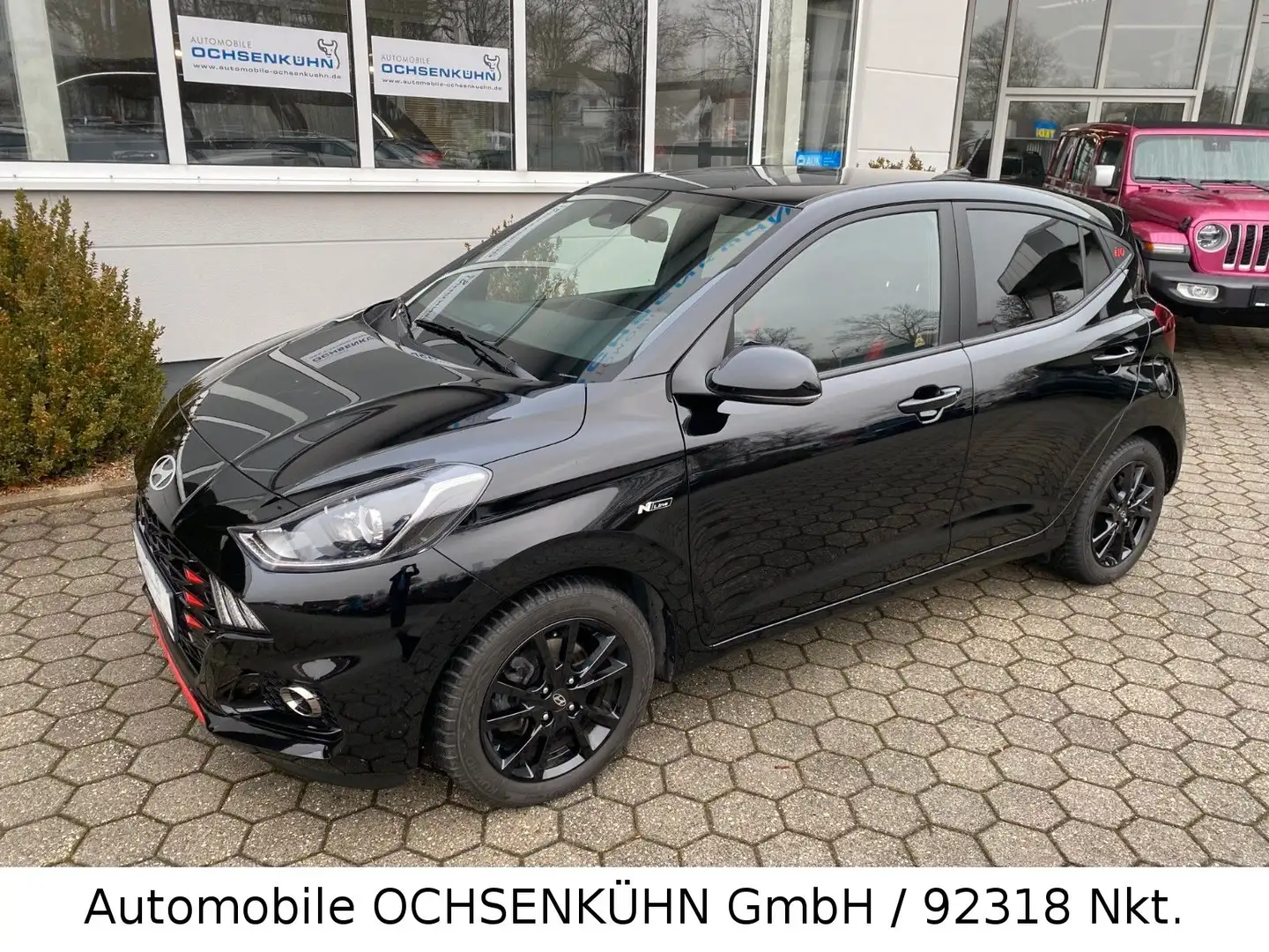 Hyundai i10 1.0 N Line / Nav. Kam. Winterr. Sitzh. DAB Schwarz - 1