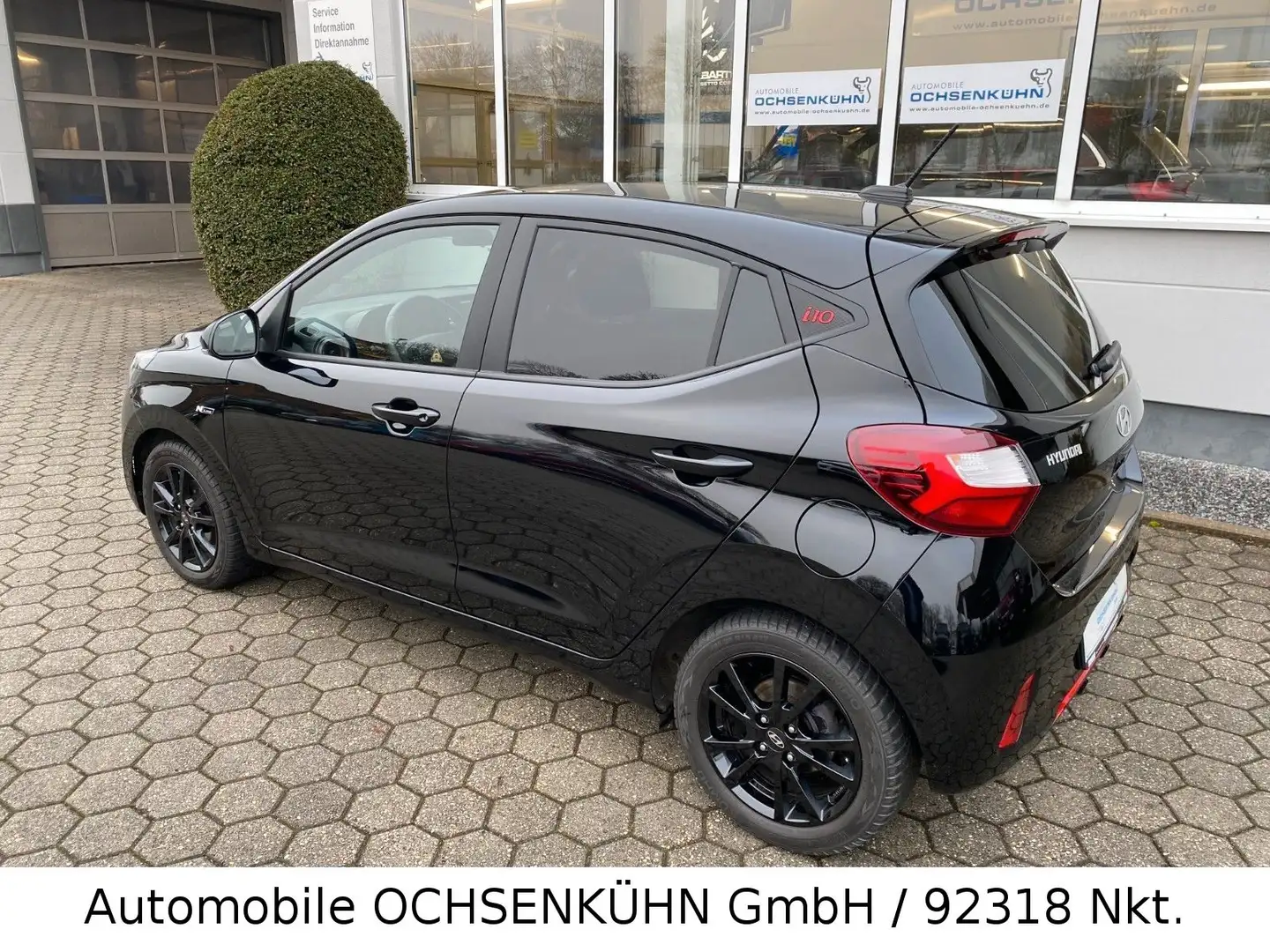 Hyundai i10 1.0 N Line / Nav. Kam. Winterr. Sitzh. DAB Schwarz - 2