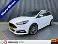Ford Focus 2.0 250Pk ST | 19'' | Xenon | Prijs Rijklaar!! White - thumbnail 1