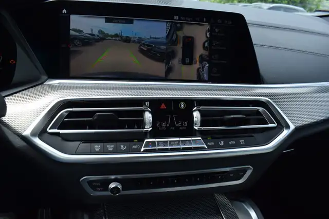 BMW X6 view 7