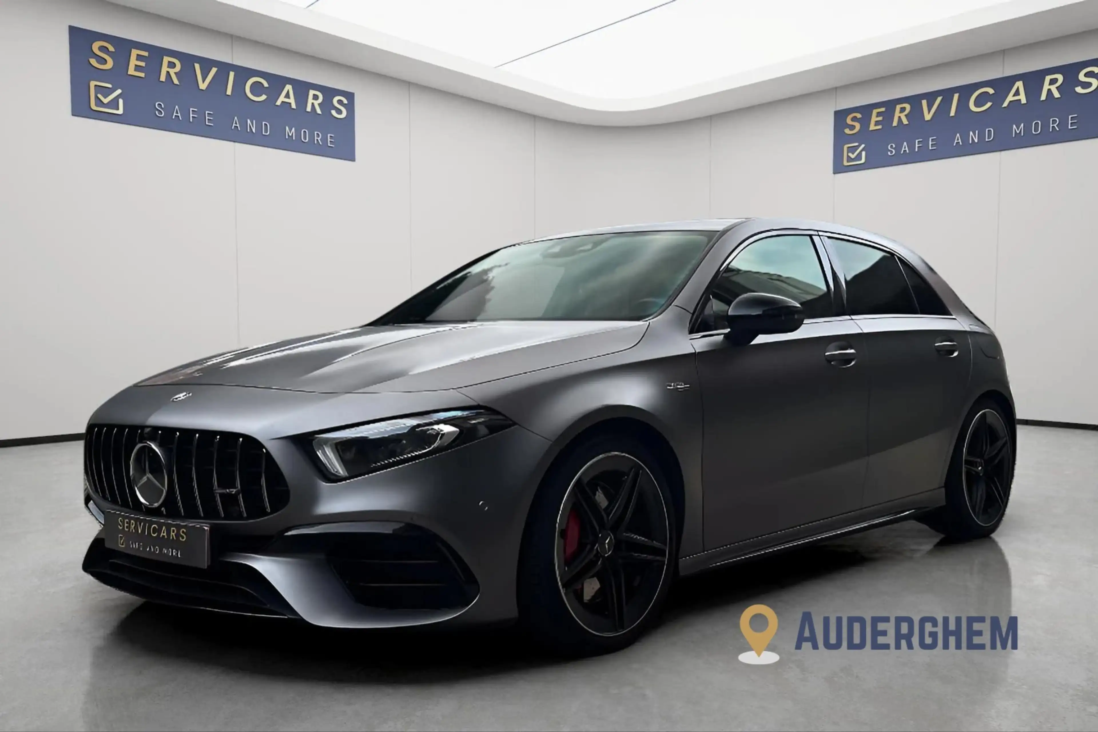Mercedes-Benz A 45 AMG S 4-Matic+ / PANO / BURMESTER / GAR 12 MOIS