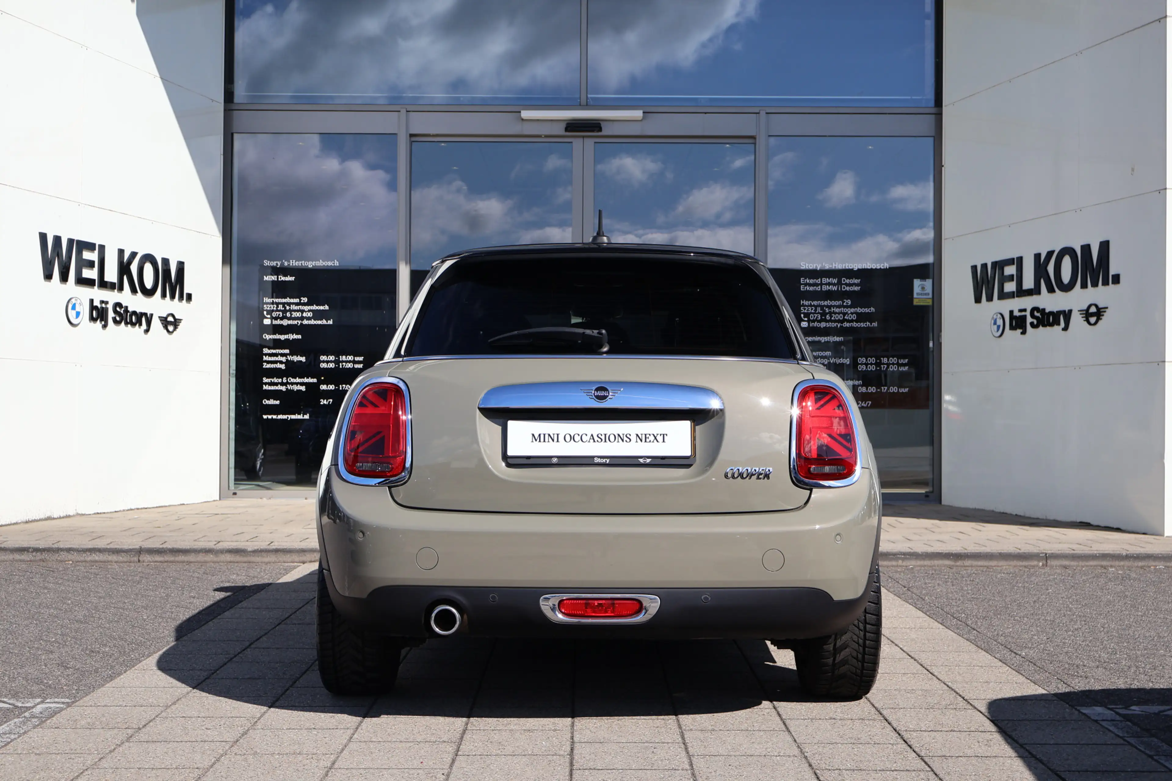 MINI Cooper Hatchback Salt / Panoramadak / Comfort Access / LE — photo 10