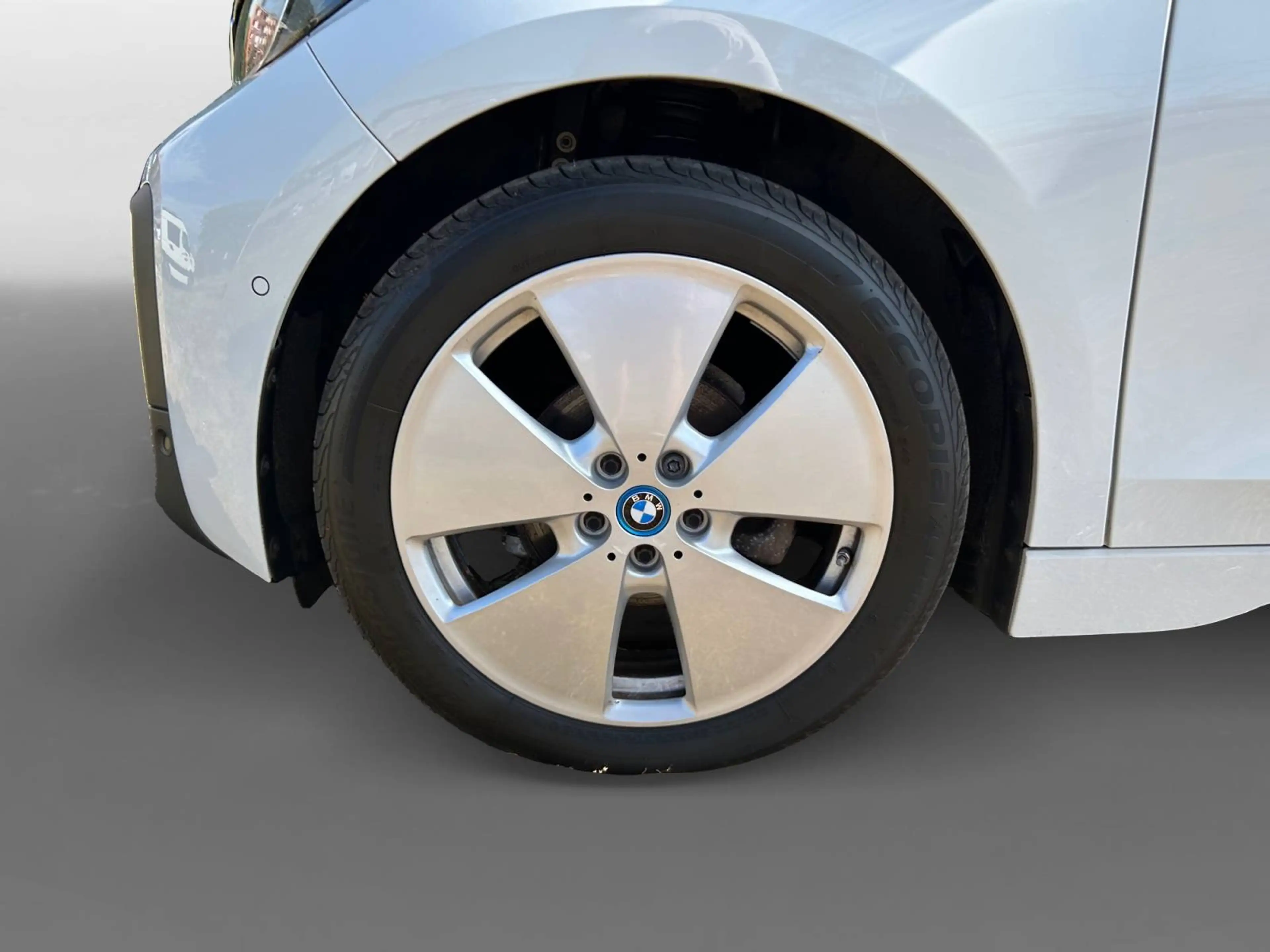BMW i3 Basis — photo 9