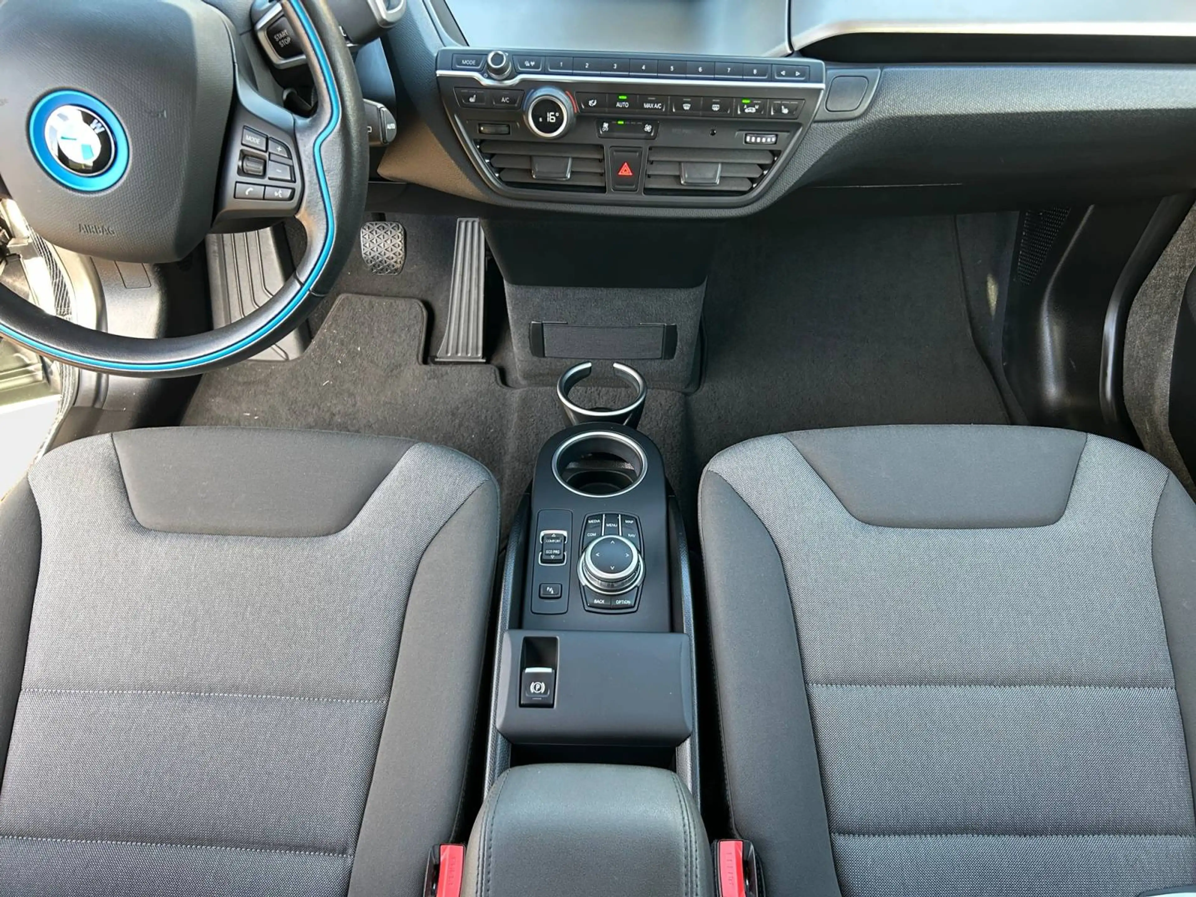 BMW i3 Basis — photo 12