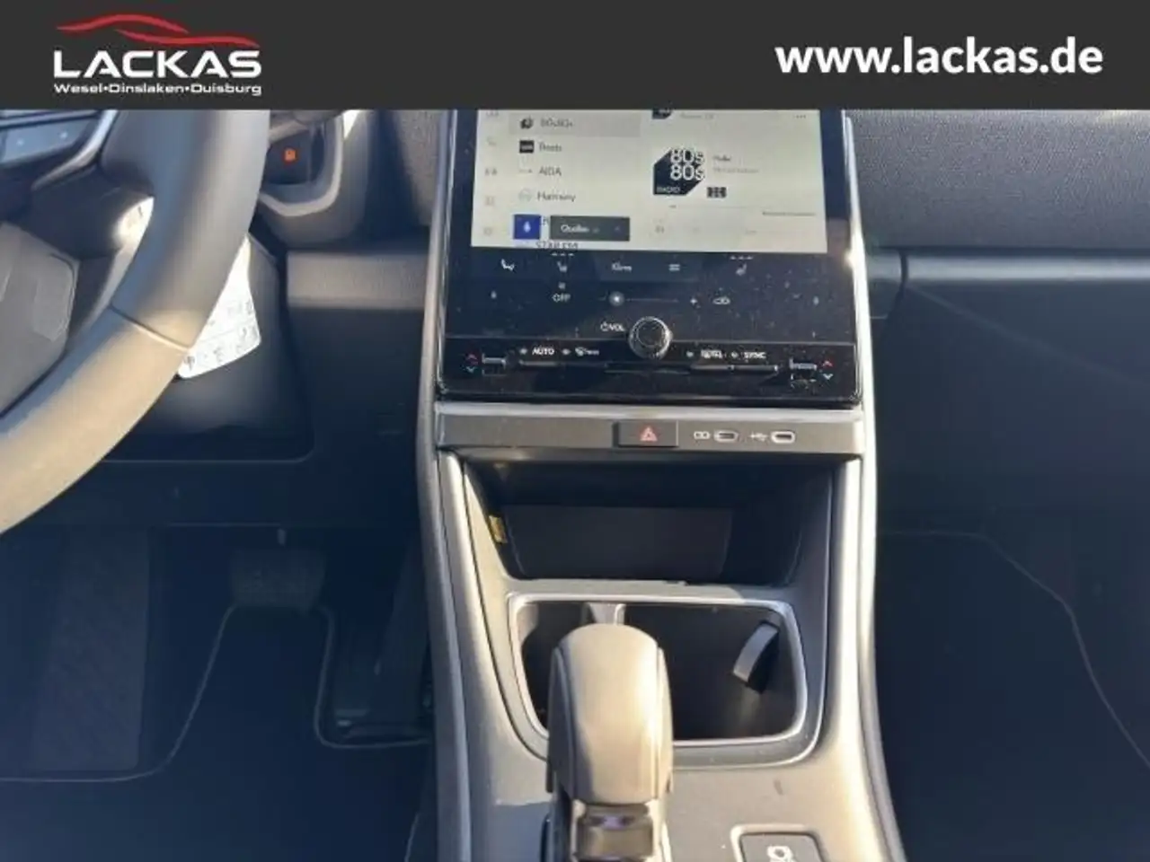 Lexus LBX Basis*1.5*KOMFORT-PAK.* INKL: AHK*ALLWETTER* 15