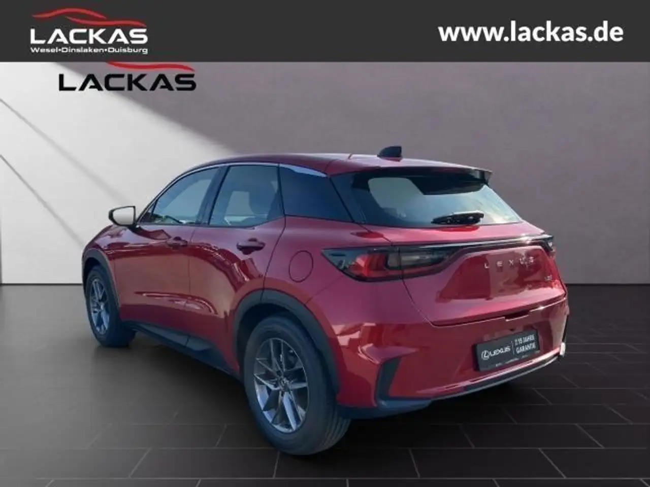 Lexus LBX Basis*1.5*KOMFORT-PAK.* INKL: AHK*ALLWETTER* 3