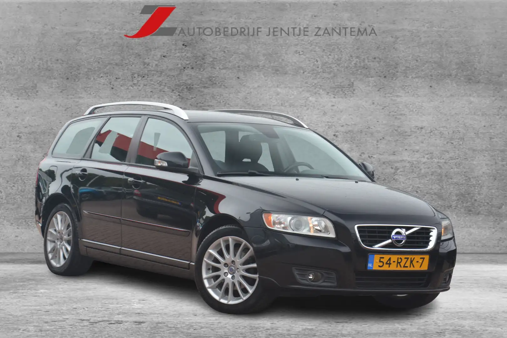 Volvo V50 2.0 Sport | Clima | Cruise-control | PDC | LMV | N Zwart - 1