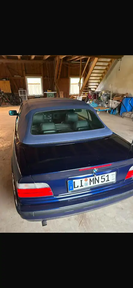 BMW 318i, foto 2