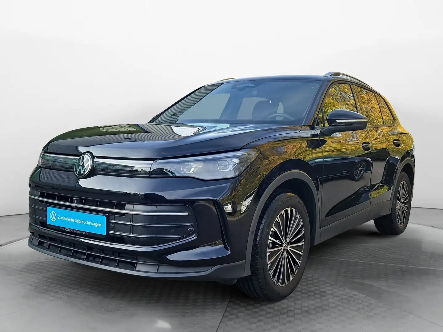 Volkswagen Tiguan 2.0TDI Goal DSG Navi AHK LED Zwart - 2