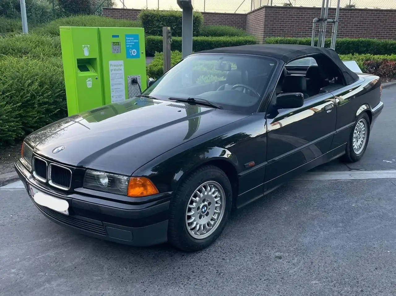 BMW 320ia, foto 8