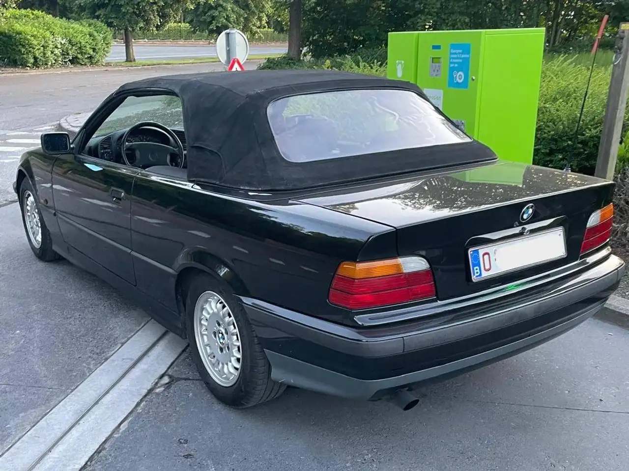 BMW 320ia, foto 9
