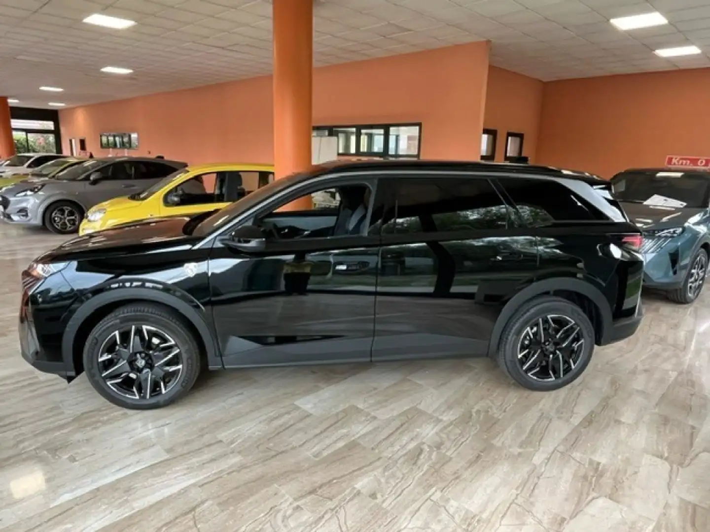 Peugeot 5008 Hybrid 136 e-DCS6 GT PREZZO VERO Nero - 2