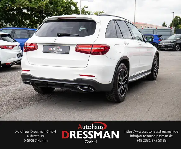 Mercedes-Benz GLC view 4