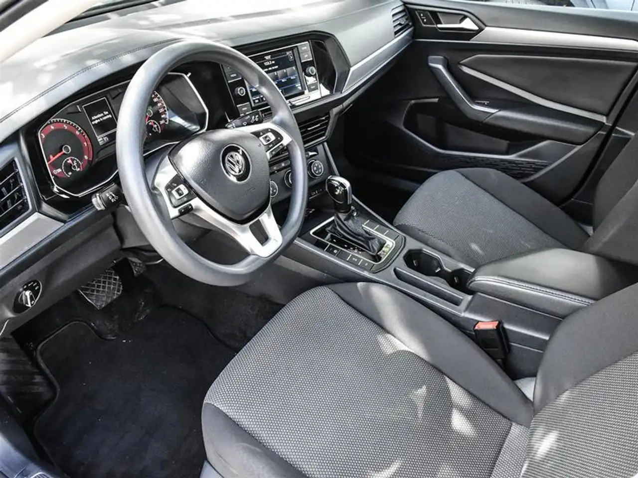 Volkswagen Jetta fotografie Volkswagen Jetta