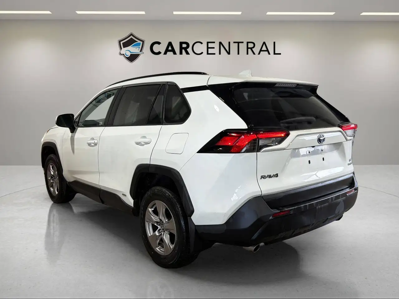 Toyota RAV 4 снимка Toyota RAV 4