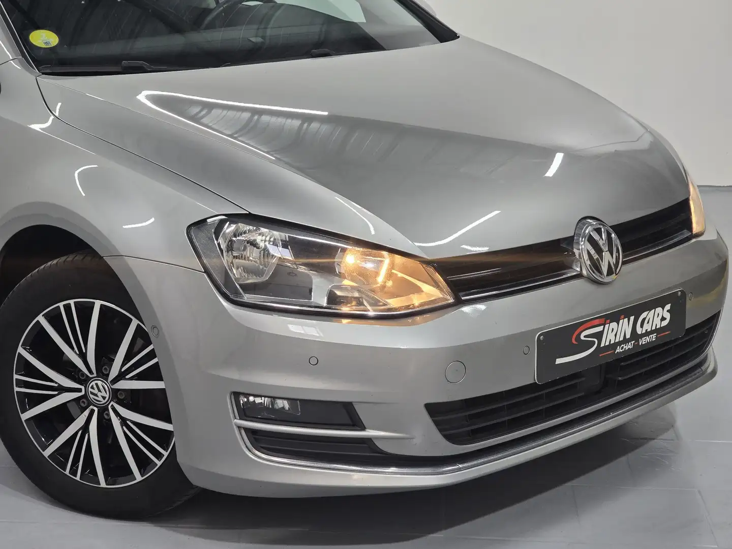 Volkswagen Golf // RESERVEE // - 2