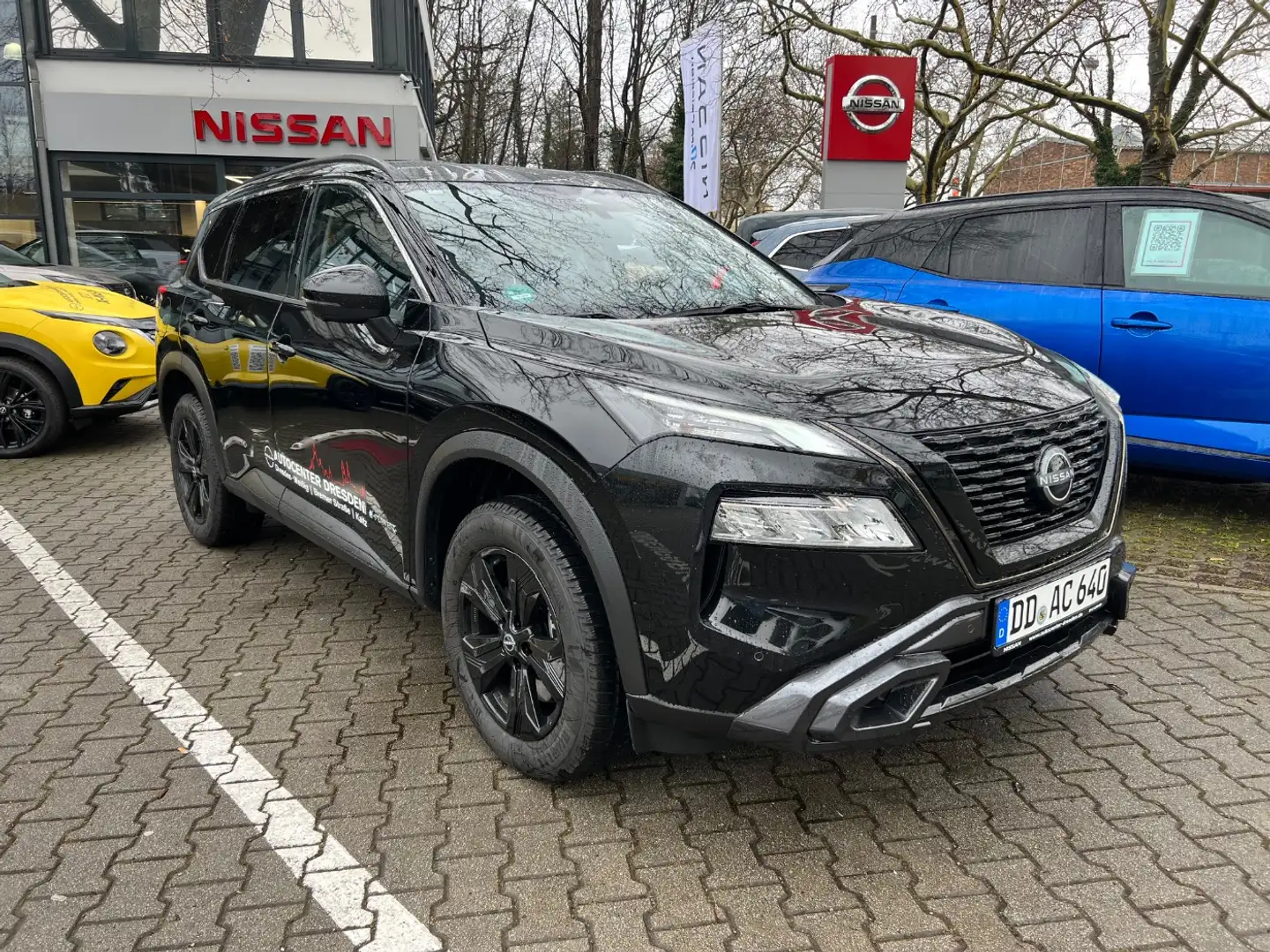 Nissan X-Trail 1.5 VC-T E-POWER E-4ORCE 4x4 N-TREK 360 KAM Siyah - 2