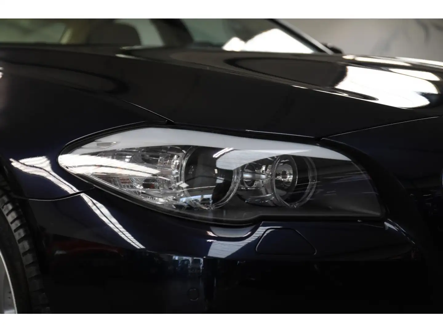 BMW 523 523i LUXE 3.0 6 CYLINDRES 205 F10 / FAIBLE KILOMETRAGE / BOITE MECANIQUE Bleu - 2