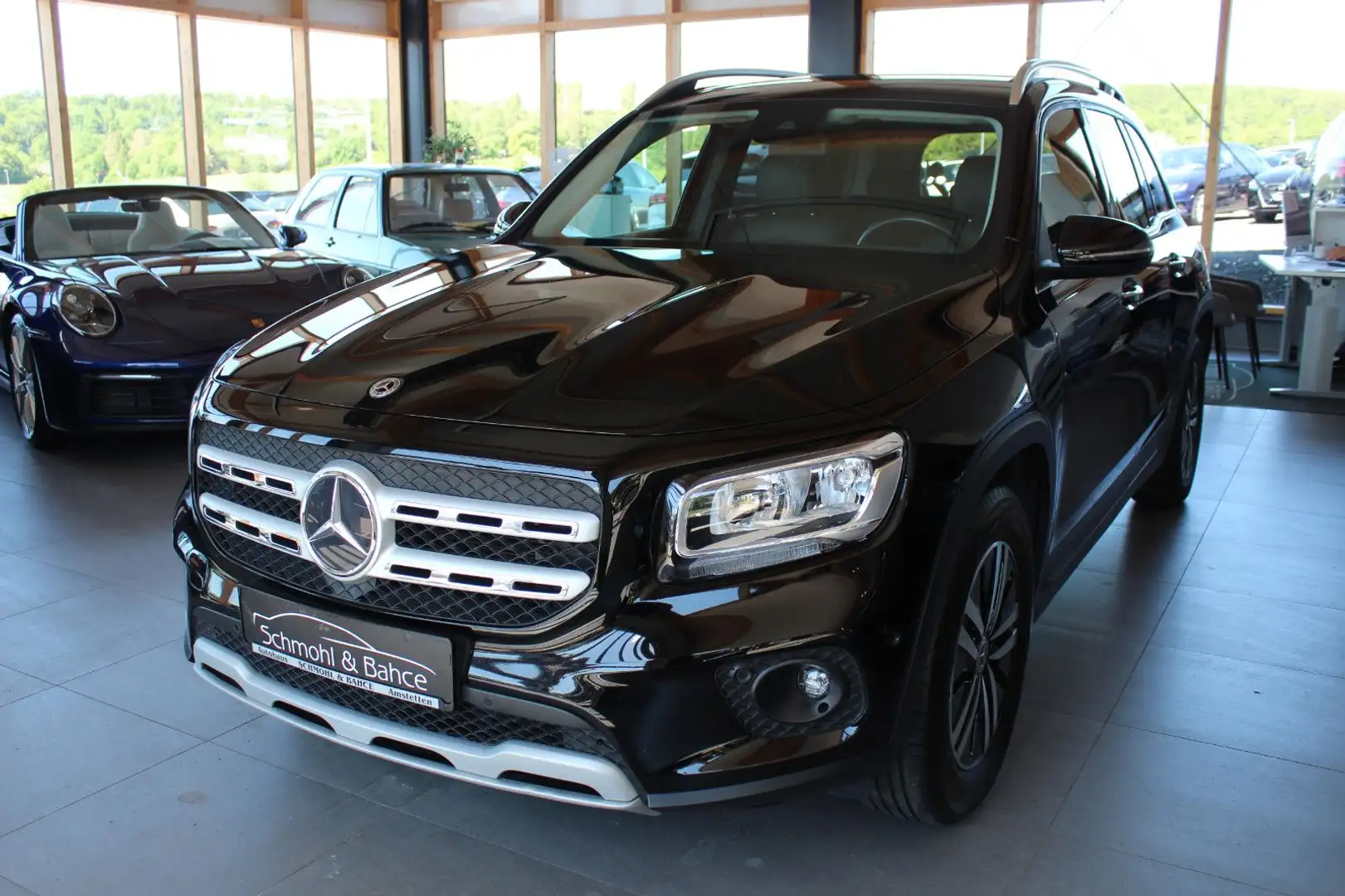Mercedes-Benz GLB 200 d*NAVI*1.HAND*LEDER* Negro - 1