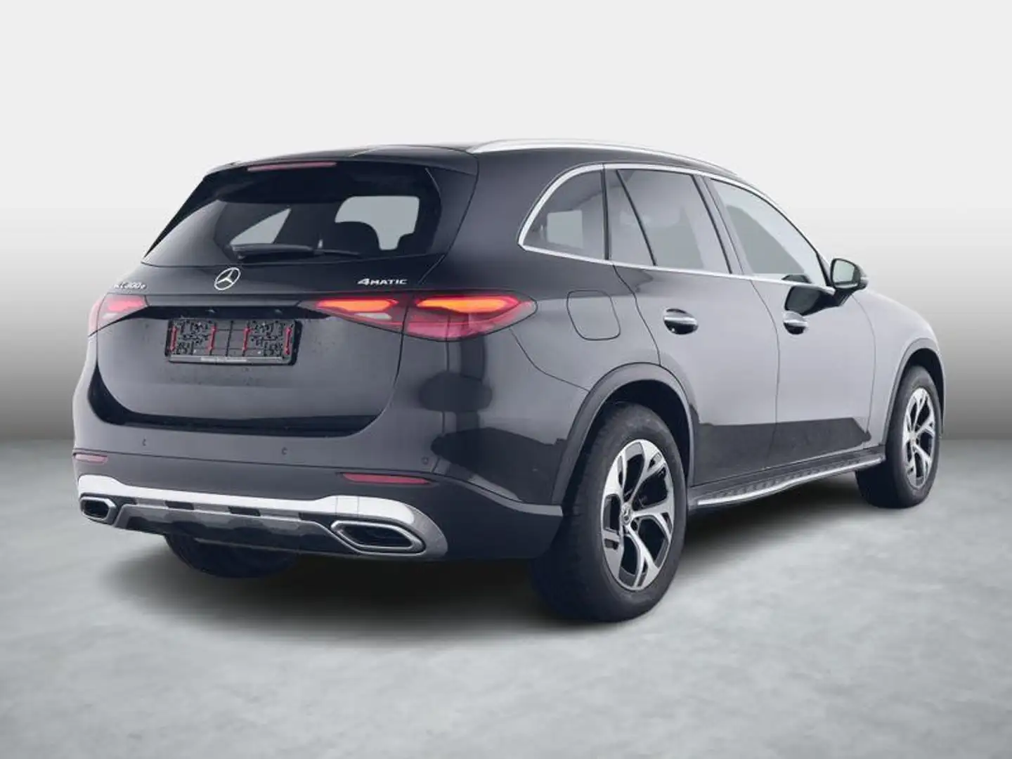 Mercedes-Benz GLC 300 300e 4MATIC Luxury Line Zwart - 2