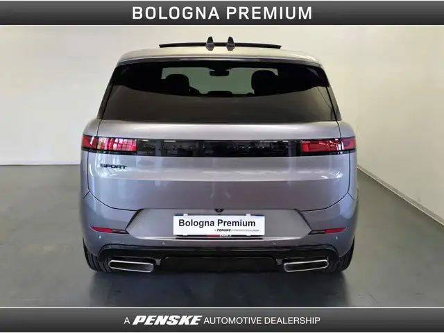 Land Rover Range Rover Sport view 7