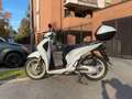Honda SH 125i Fehér - thumbnail 2