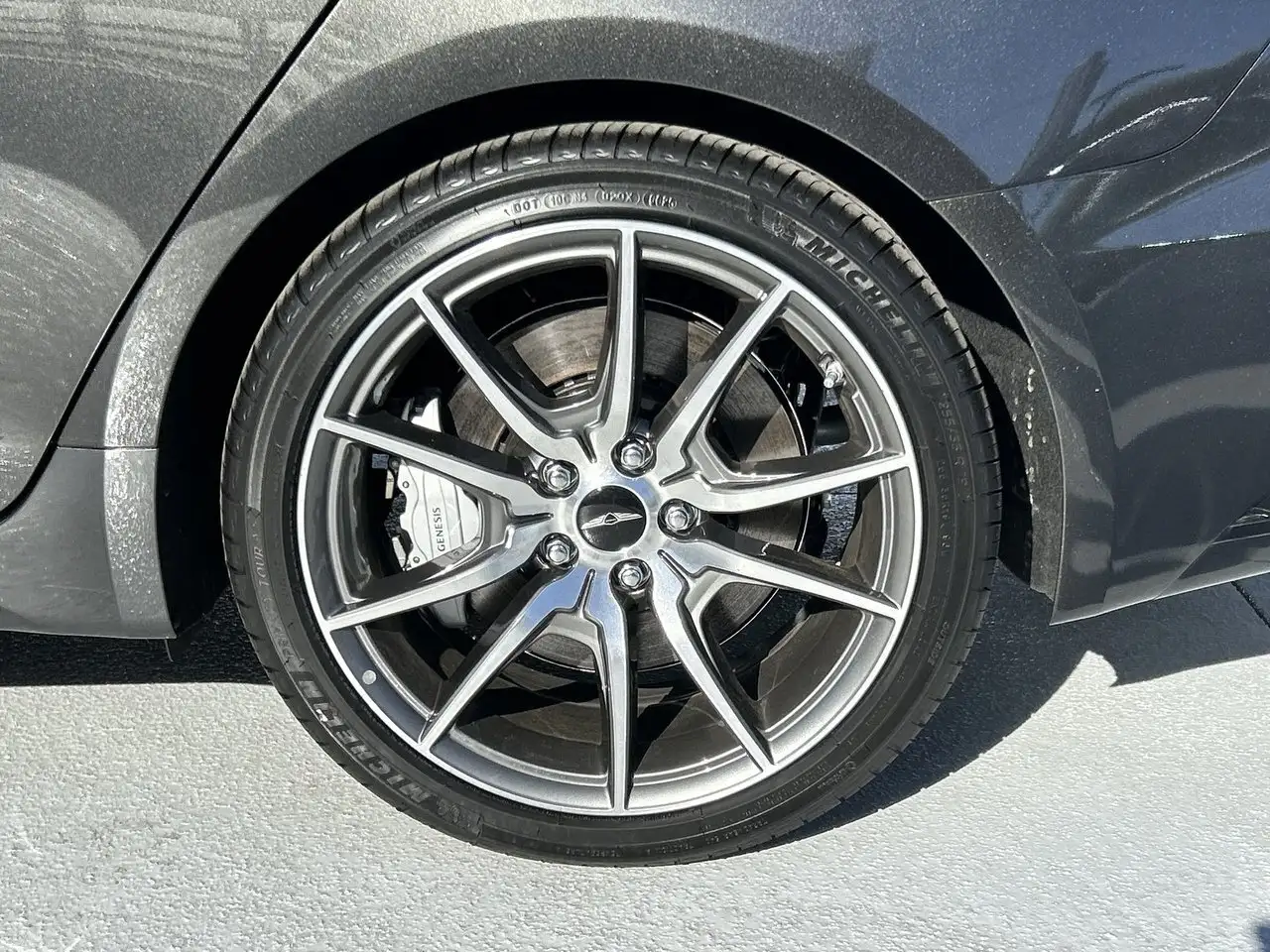 Genesis G70 снимка Genesis G70