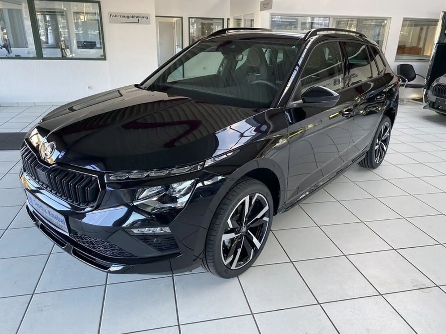 Skoda Kamiq 1.5 TSI ACT DSG Monte Carlo 18 Zoll 5J Garantie AH Zwart - 2