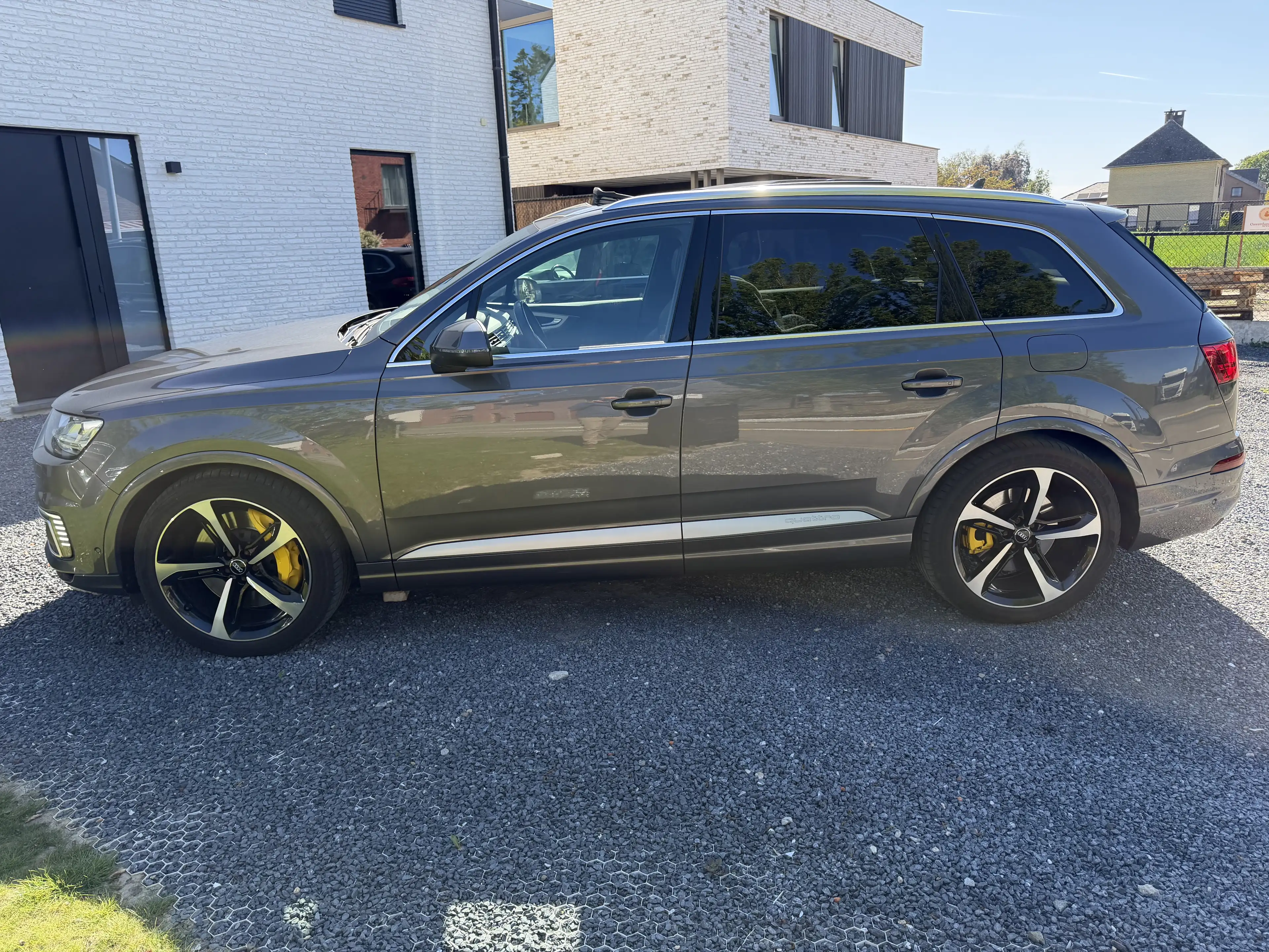 Audi Q7 e-tron Audi Q7 e-tron - S-LINE*PANO*MATRIX*SOFTCLOSE*HU — photo 4